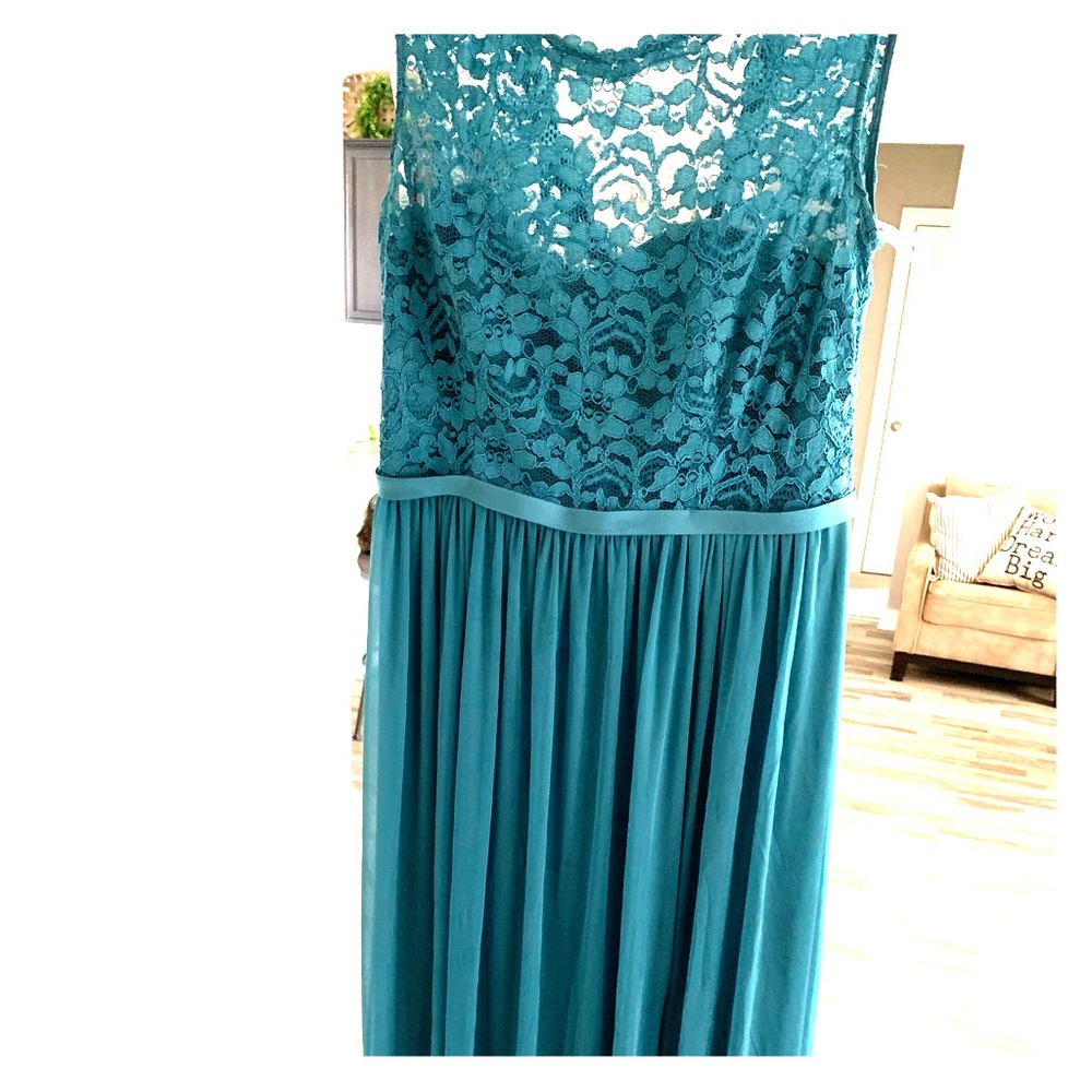 Teal Blue bridesmaid dress w/ lace! Size 12 long
